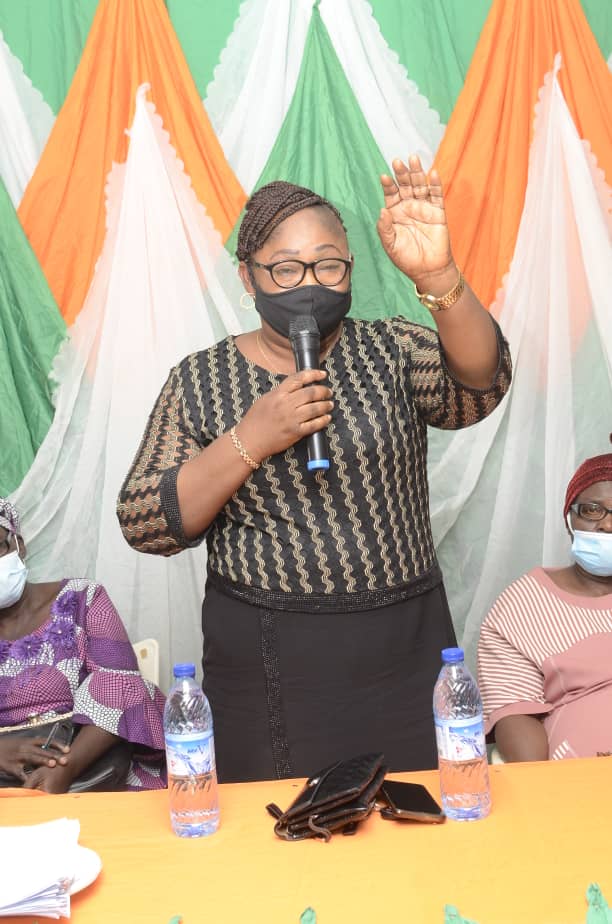 Featured image for 2021 International Day Of The Girl Child: Singularly Me Mothers Support Initiative (SIMMSI) Launches Gender Equality Training Handbook for Secondary Schools In Nigeria
